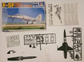 Thumbnail KINGKIT MODEL SCRAPYARD ITALERI 138 F-5F TIGER II  STARTED 