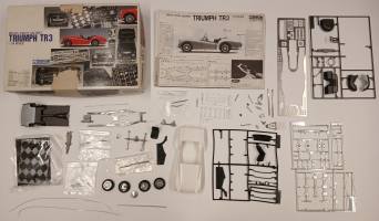 Thumbnail KINGKIT MODEL SCRAPYARD GUNZE SANGYO G224 TRIUMPH TR3  INCOMPLETE   DAMAGED BOX 