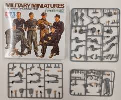 Thumbnail KINGKIT MODEL SCRAPYARD TAMIYA 35201 GERMAN TANK CREW AT REST STARTED
