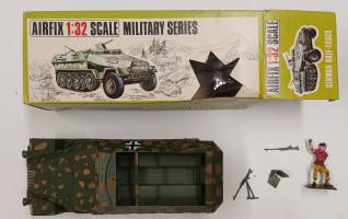 Thumbnail KINGKIT MODEL SCRAPYARD AIRFIX 51505 GERMAN HALF TRACK PAINTED