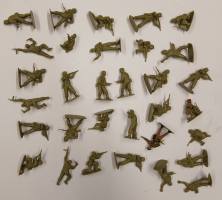 Thumbnail KINGKIT MODEL SCRAPYARD AIRFIX BRITISH COMMANDOS 32 PIECES  STARTED   NO BOX 