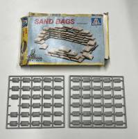 Thumbnail KINGKIT MODEL SCRAPYARD ITALERI 406 SAND BAGS INCOMPLETE