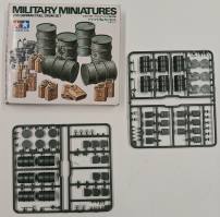Thumbnail KINGKIT MODEL SCRAPYARD TAMIYA 35186..700 GERMAN FUEL DRUM SET  INCOMPLETE 