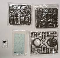 Thumbnail KINGKIT MODEL SCRAPYARD TAMIYA 35251.2600 M4A3 SHERMAN 105MM HOWITZER ASSAULT SUPPORT INCOMPLETE