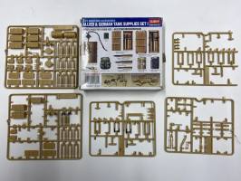 Thumbnail KINGKIT MODEL SCRAPYARD ACADEMY 1382 A.F.V. MINIATURE ACCESSORIES ALLIED   GERMAN TANK SUPPLIES SET I  INCOMPLETE 