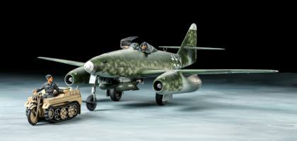 Thumbnail TAMIYA 25215 Me262A-2a   KETTENDRAFTRAD