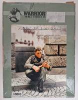 Thumbnail WARRIORS 35098 PANZER CREW MEMBER SITTING