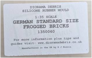 Thumbnail DIORAMA DEBRIS 1350060 GERMAN STANDARD SIZE FROGGED BRICKS