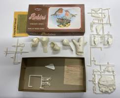 Thumbnail KINGKIT MODEL SCRAPYARD AIRFIX 04830 ROBINS STARTED