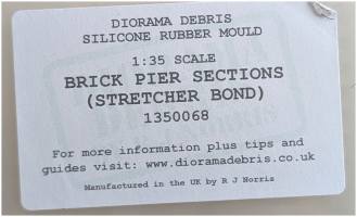 Thumbnail DIORAMA DEBRIS 1350068 BRICK PIER SECTIONS STRETCHER BOND