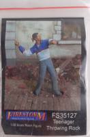 Thumbnail FIRESTORM FS35127 TEENAGER THROWING ROCK