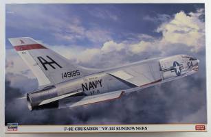 Thumbnail HASEGAWA 07524 F-8E CRUSADER VF-111 SUNDOWNERS
