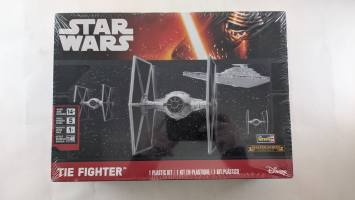 Thumbnail REVELL 5092 TIE FIGHTER