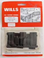 Thumbnail WILLS SS41 FEATHER-EDGE BOARD FENCING